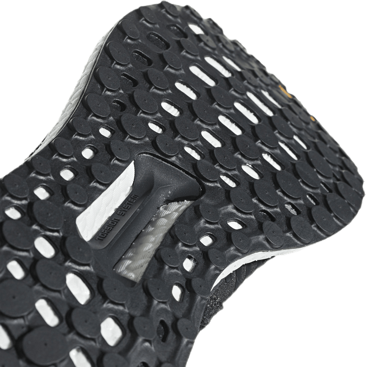 Solar Boost Shoes Core Black / Grey Four / Cloud White