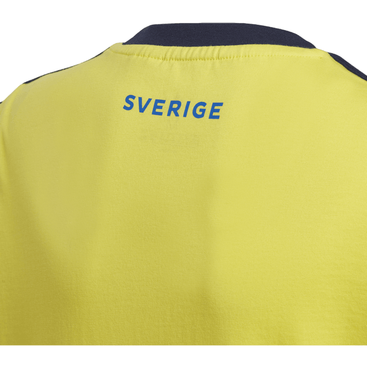 Sweden 3-Stripes T-Shirt Shock Yellow