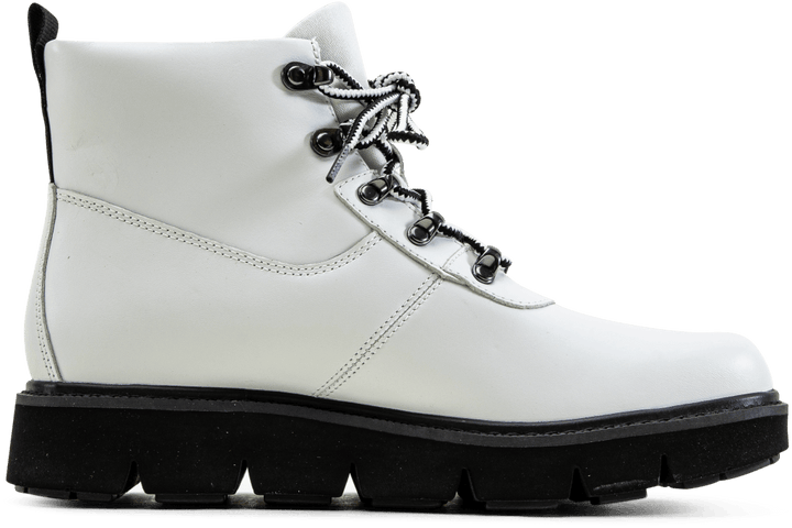 Raywood Alpine Hiker White