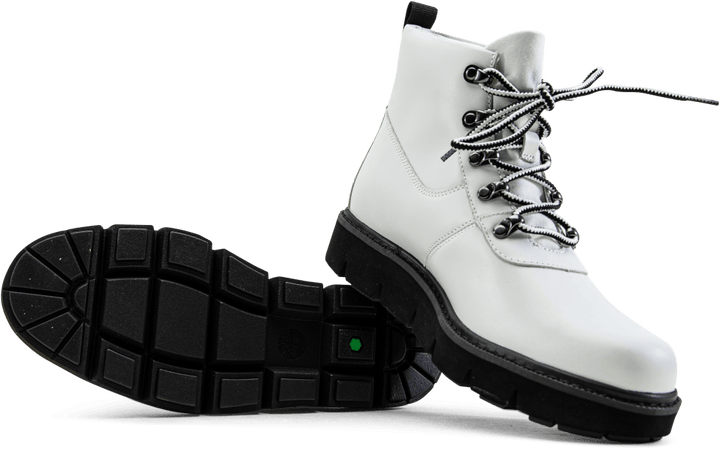 Raywood Alpine Hiker White