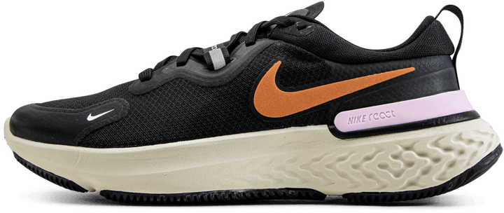 React Miler Black/Gold