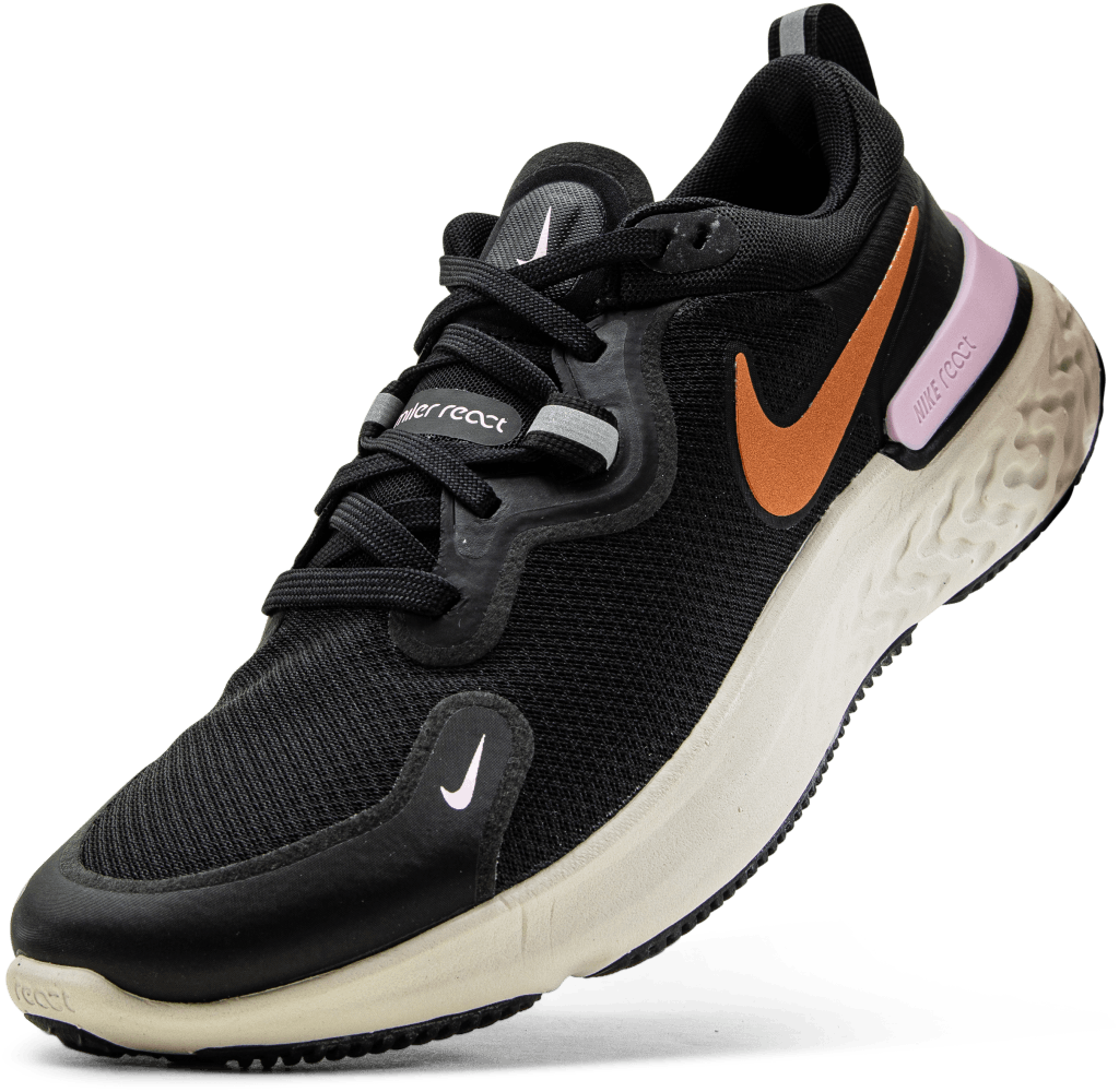 React Miler Black/Gold