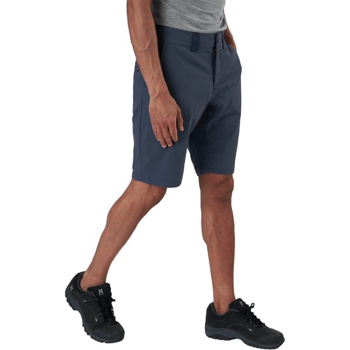 Short mi-long uni bleu