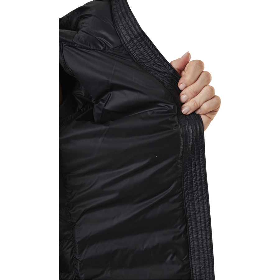 Tomic Light Jacket Black