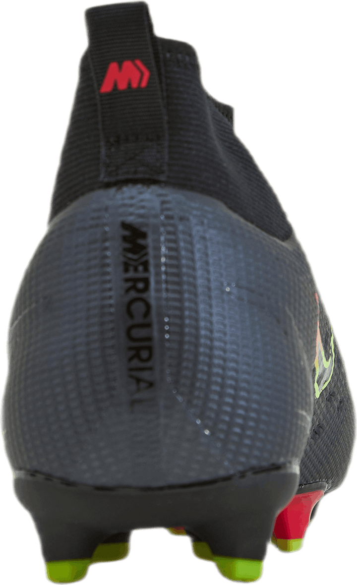 Superfly 8 Pro FG Patterned