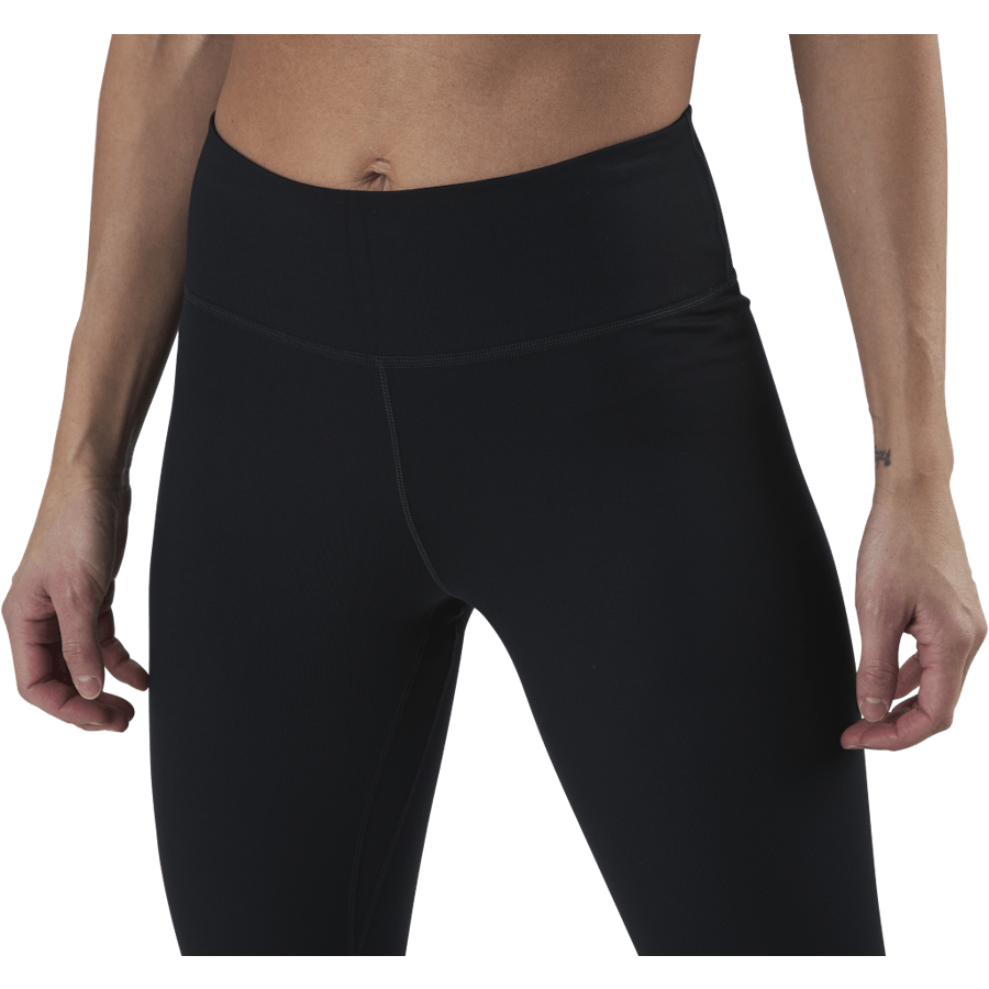 One Tight MR Crop 2.0 White/Black