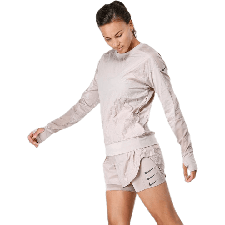 Seasonal Road Pullover Jacket Beige