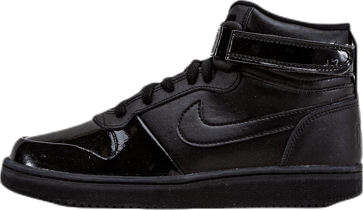 Ebernon Mid Premium Black