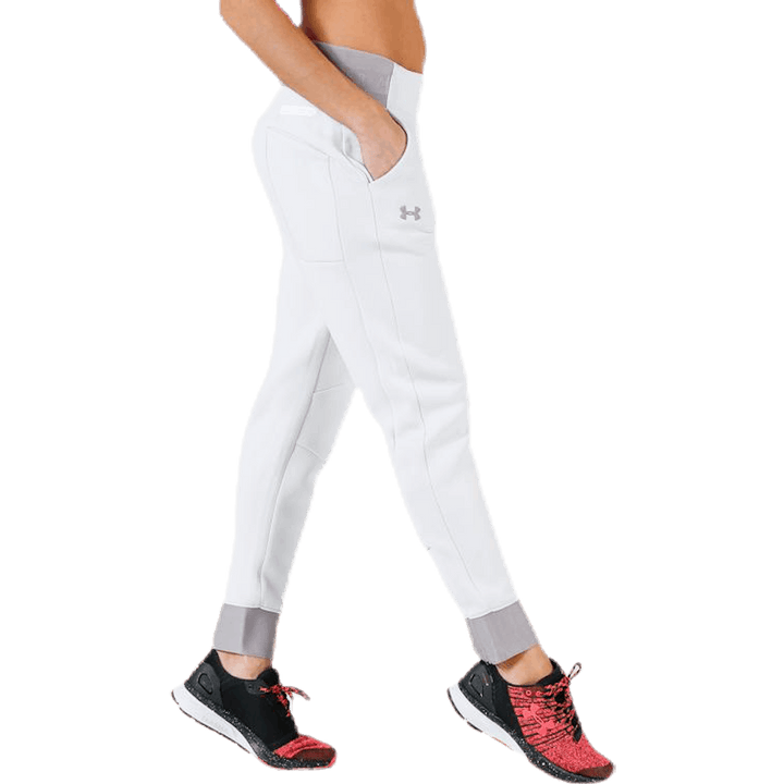 Move Pant White