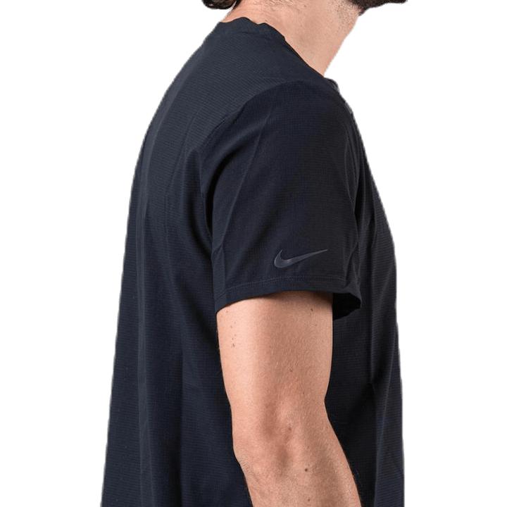 Tech Pack SS Top Black