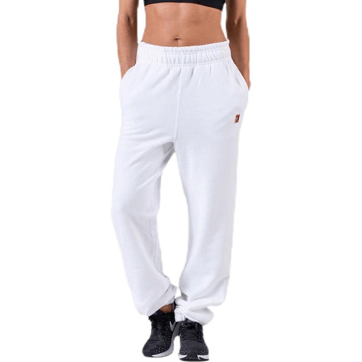Court  White