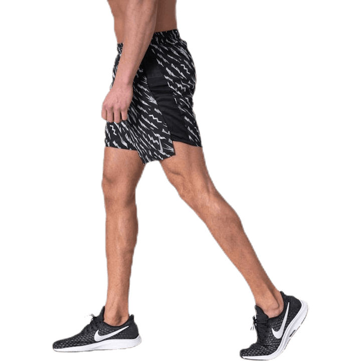 Challenger Short 7in Pr Black