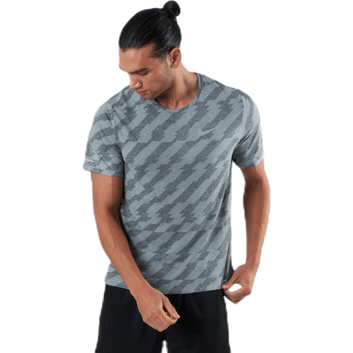 Bunda Dri-FIT Miler Future Fast Black/Grey