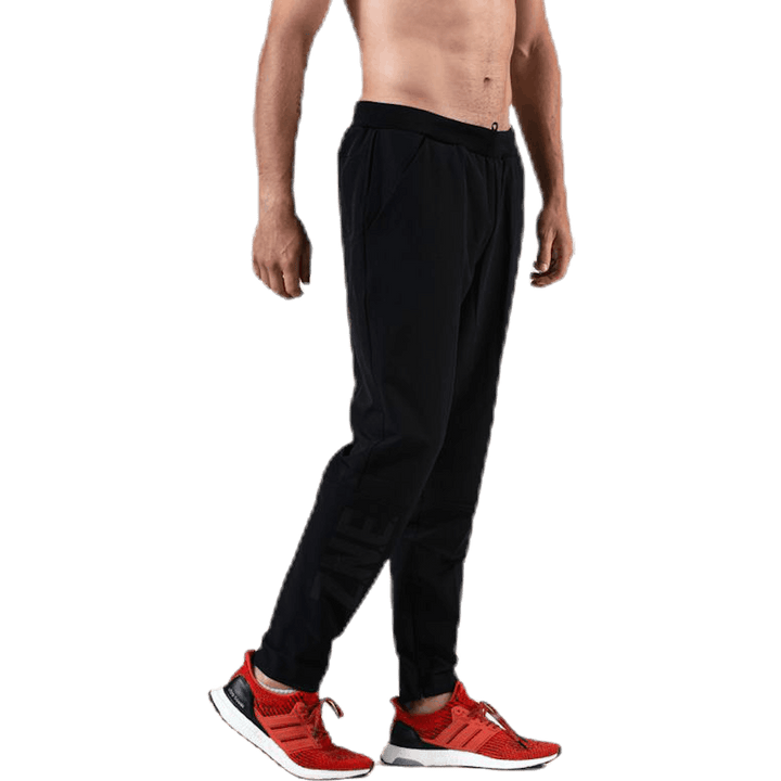ZNE Pant Black