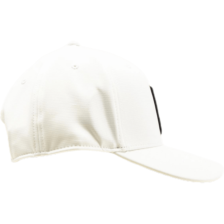 P 110 Cap White