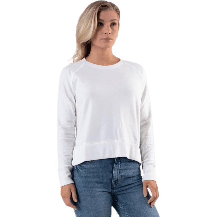 Studio Crew White