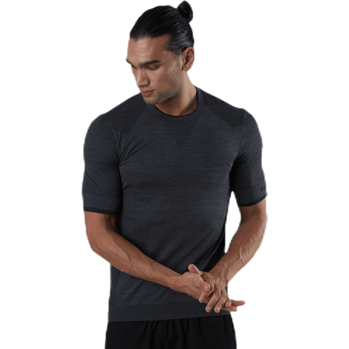 Tracker Seamless T-Shirt Black
