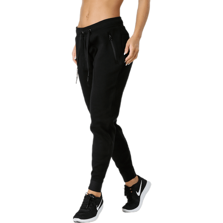 Tech Pant Black