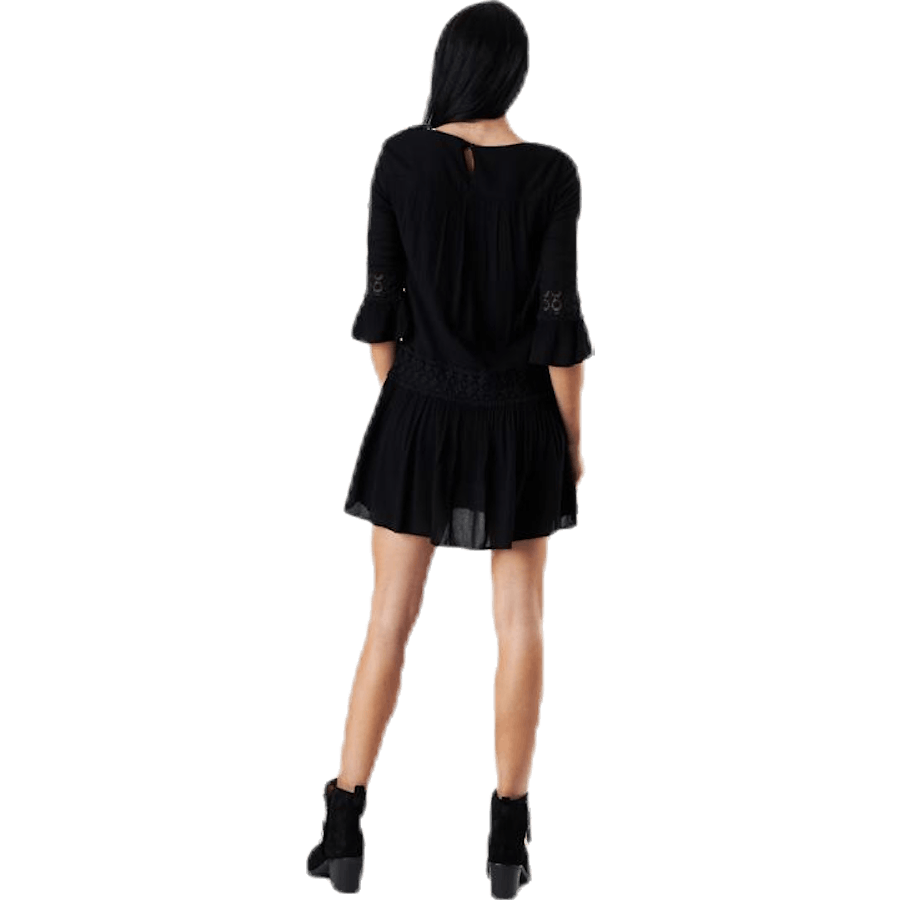 Tyra 3/4 Flare Kurzes Kleid Wvn Schwarz