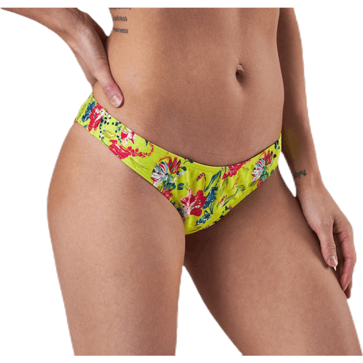 Aomi Nuka Bikini Brazil Pink