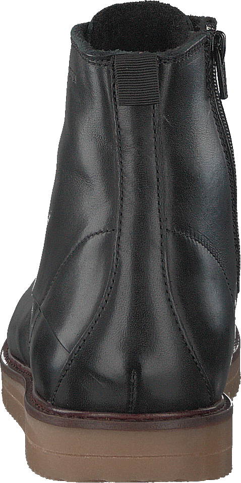 Carina Black