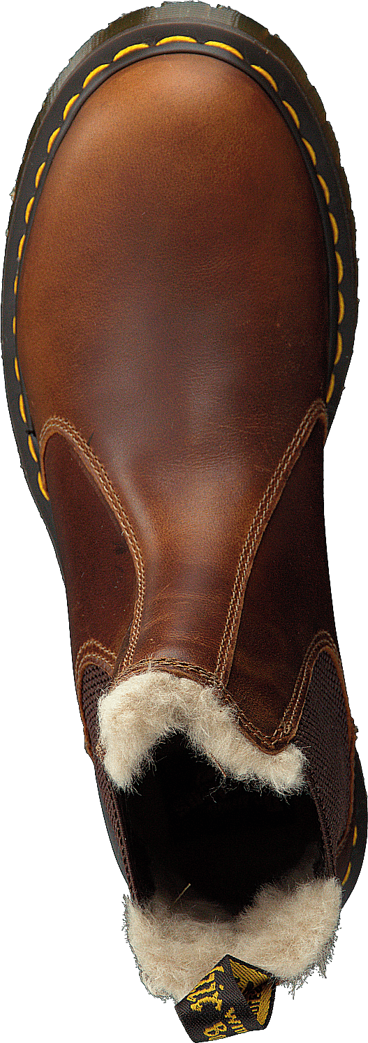 Leonore Butterscotch