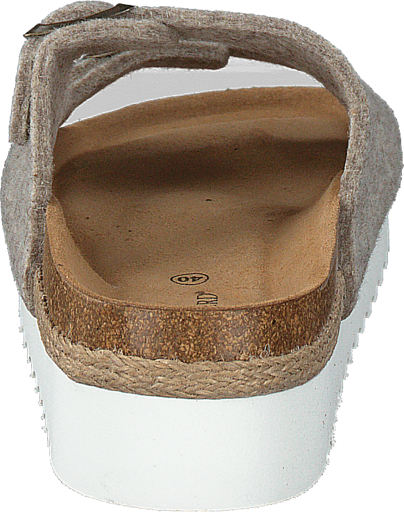 Patricia Beige