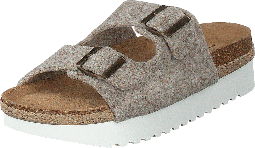 Patricia Beige