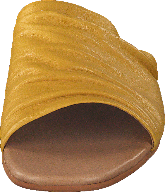 Madeleine Yellow