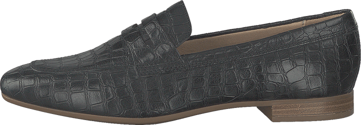 D Marlyna Black