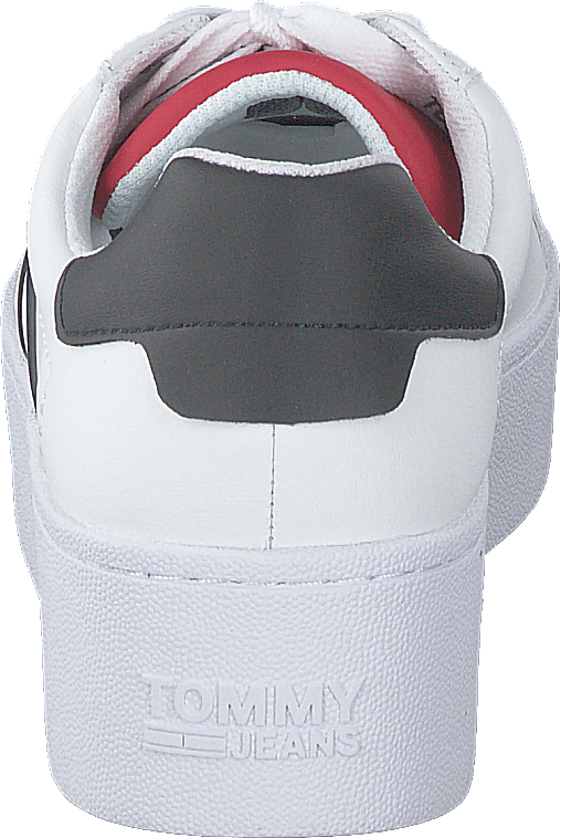 Roxie 4a2 White