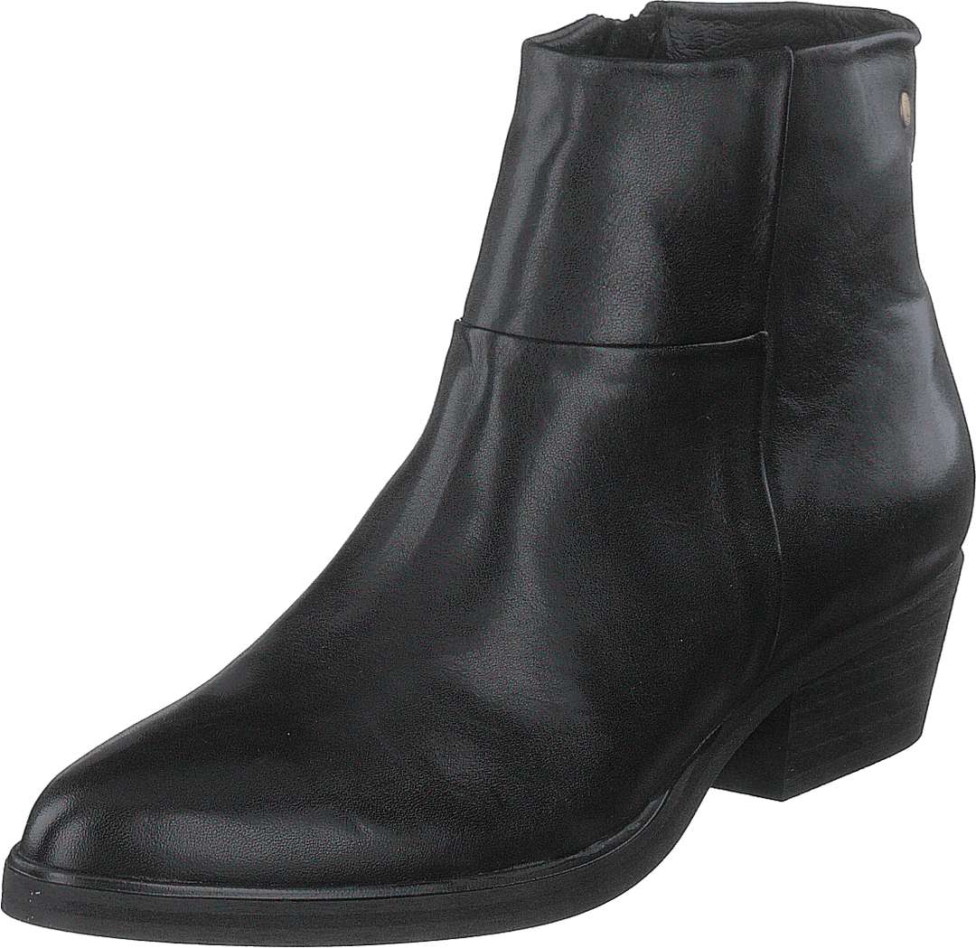 Dashed Black