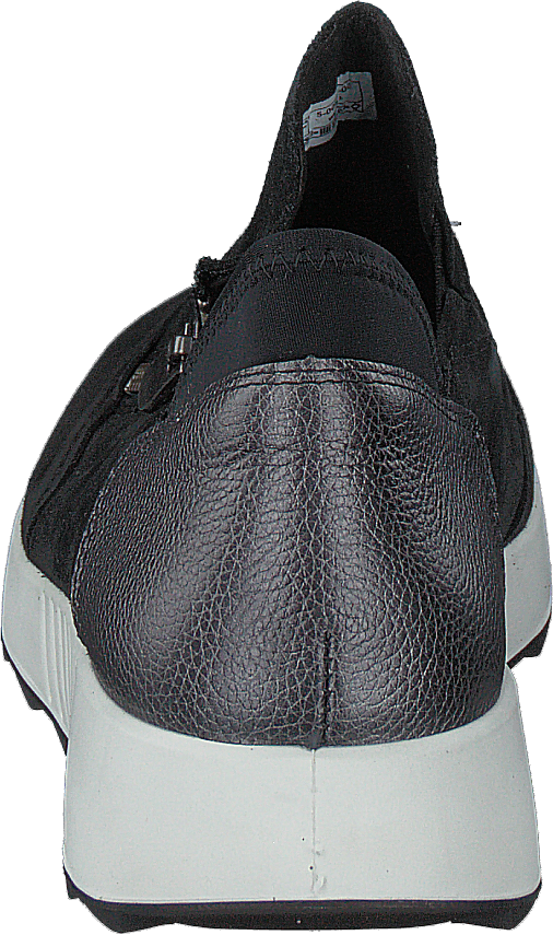 Essence Black