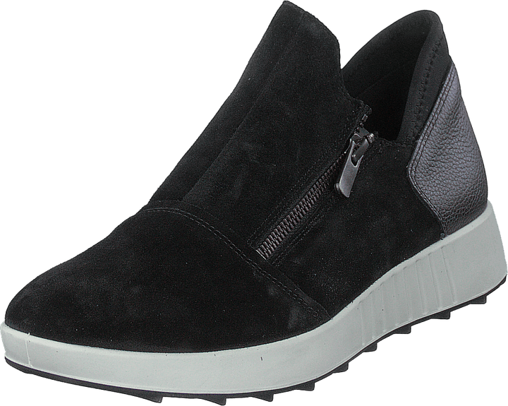 Essence Black