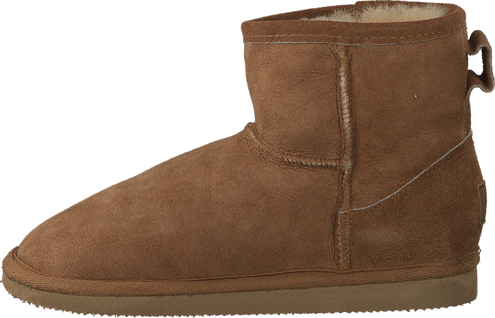 Mora Chestnut