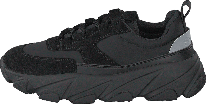 Fire Sneaker Black