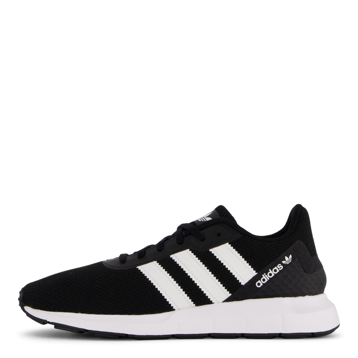 Swift Run Rf Core Black/ftwr White/core Bla