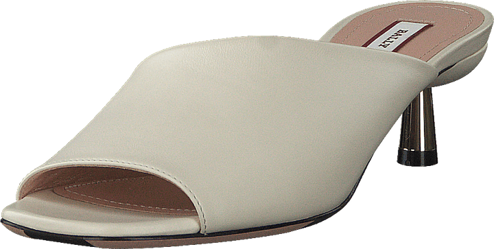 Carin 45 008, Bone 15