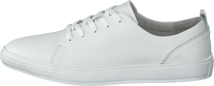 Märta White