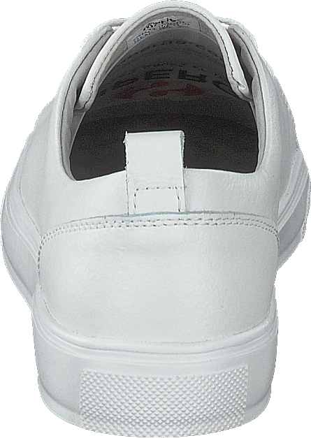 Märta White
