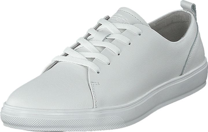 Märta White