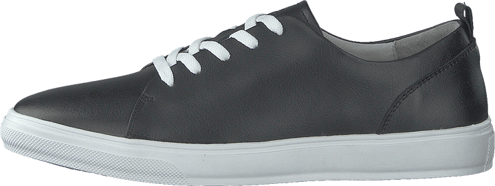 Märta Black