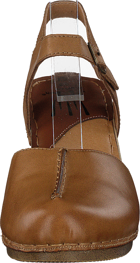 Carlos Tan 31