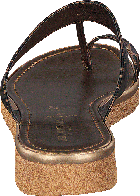 Leonora1160 Light Chestnut