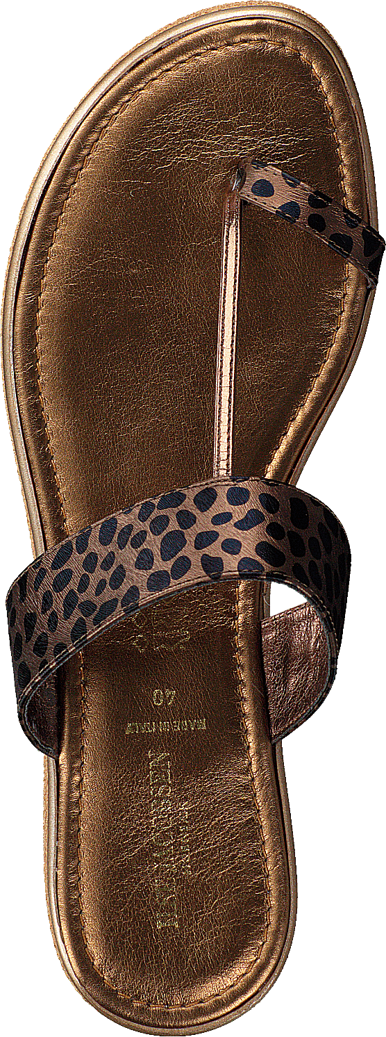 Leonora1160 Light Chestnut