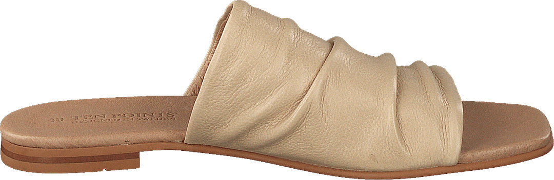 Madeleine Sand