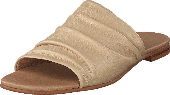 Madeleine Sand