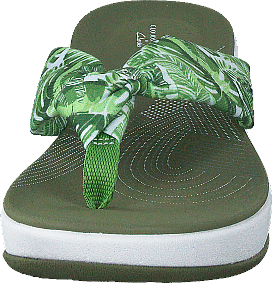Arla Glison White Interest