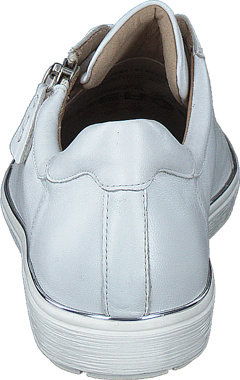Manou White