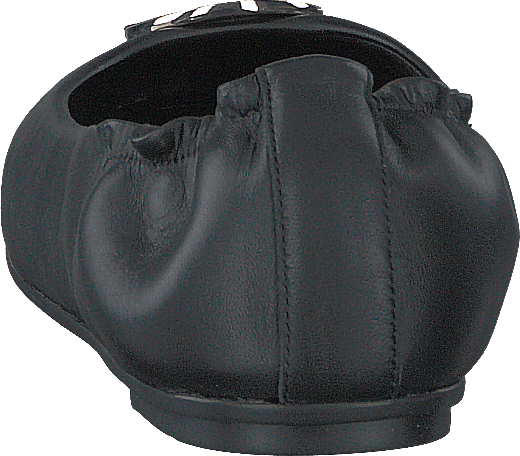 Th Basic Ballerina in pelle nera